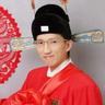 cara bermain domino qiu qiu online Dia masih mengejar Zheng Lingxue dengan pedang panjang ketika dia masih muda